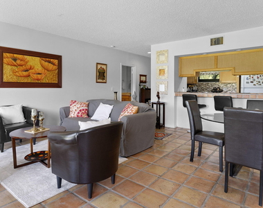 13334 Polo Club Road - Photo Thumbnail 11