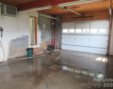 1357 Beal Road - Photo Thumbnail 34