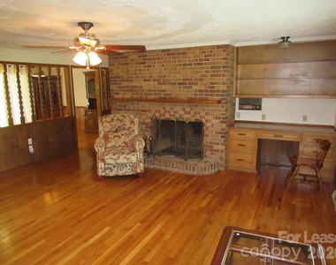 1357 Beal Road - Photo Thumbnail 3