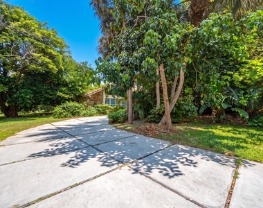 4020 Nw 101st Drive - Photo Thumbnail 46
