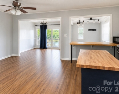7750 Anglers Way - Photo Thumbnail 6