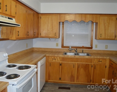 1235 15th Avenue Nw - Photo Thumbnail 13