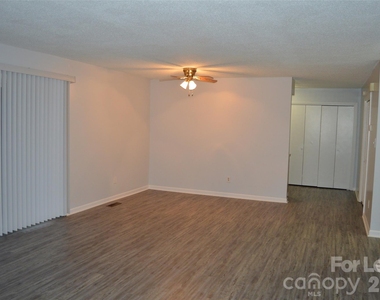 1235 15th Avenue Nw - Photo Thumbnail 4