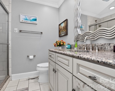 9704 Saddle Avenue - Photo Thumbnail 20