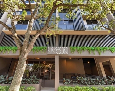 3034 Oak Avenue - Photo Thumbnail 31