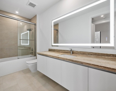 3034 Oak Avenue - Photo Thumbnail 22