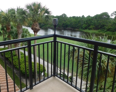 4190 Gator Greens Way - Photo Thumbnail 10
