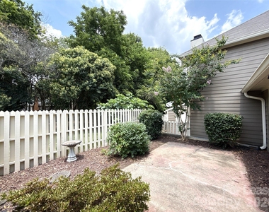 2720 Von Thuringer Court - Photo Thumbnail 12