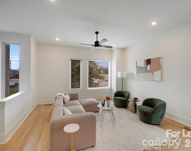 1213 E 36th Street - Photo Thumbnail 24