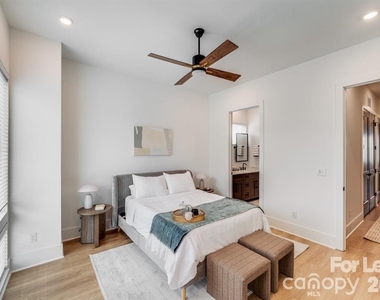 1213 E 36th Street - Photo Thumbnail 26
