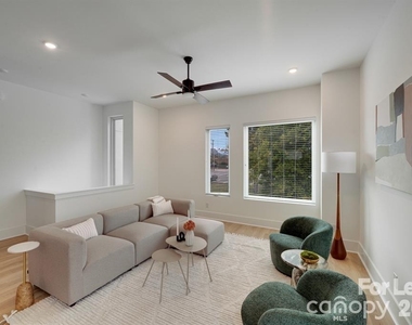 1213 E 36th Street - Photo Thumbnail 21