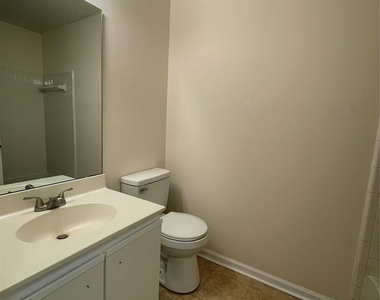 7368 Rose Terrace Court - Photo Thumbnail 23