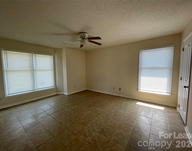 7368 Rose Terrace Court - Photo Thumbnail 20