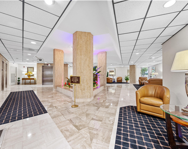 10777 W Sample Road - Photo Thumbnail 19