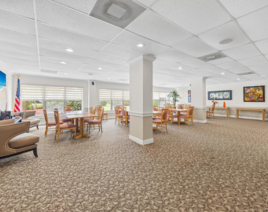 10777 W Sample Road - Photo Thumbnail 23