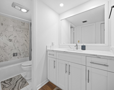 10777 W Sample Road - Photo Thumbnail 17