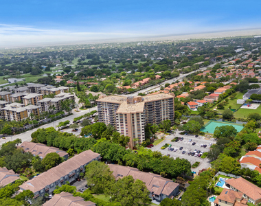 10777 W Sample Road - Photo Thumbnail 30