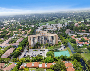 10777 W Sample Road - Photo Thumbnail 31