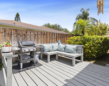 4114 Bay Laurel Way - Photo Thumbnail 14