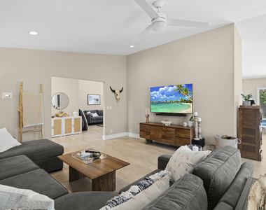 4114 Bay Laurel Way - Photo Thumbnail 24