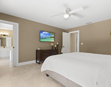 4114 Bay Laurel Way - Photo Thumbnail 10