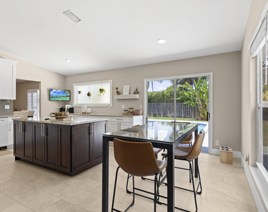 4114 Bay Laurel Way - Photo Thumbnail 29