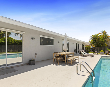 4114 Bay Laurel Way - Photo Thumbnail 20