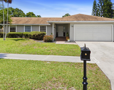 4114 Bay Laurel Way - Photo Thumbnail 3