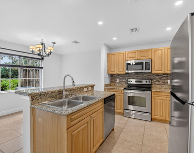 6691 Old Farm Trail - Photo Thumbnail 7