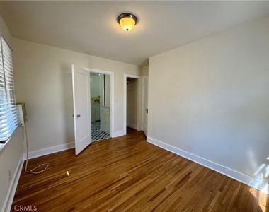 1714 Gillette Crescent - Photo Thumbnail 7