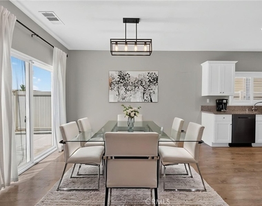 30151 Meadow Oaks - Photo Thumbnail 6