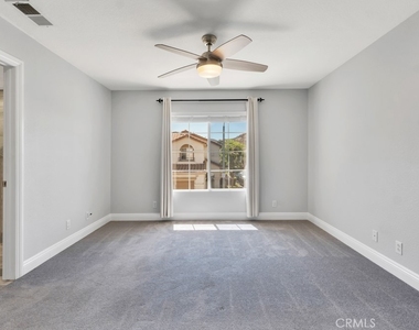 606 Hooper Avenue - Photo Thumbnail 10