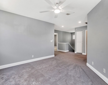 606 Hooper Avenue - Photo Thumbnail 13
