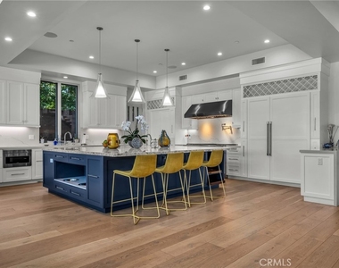 503 S Lucia Avenue - Photo Thumbnail 4