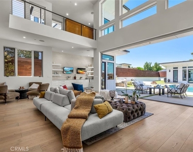 503 S Lucia Avenue - Photo Thumbnail 8
