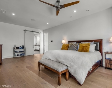503 S Lucia Avenue - Photo Thumbnail 17