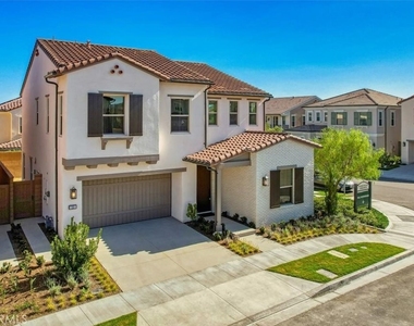 212 Mistwater - Photo Thumbnail 1