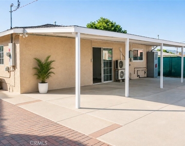 301 Colston Avenue - Photo Thumbnail 12