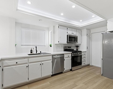 754 Manecita Circle - Photo Thumbnail 21