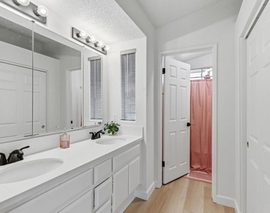 754 Manecita Circle - Photo Thumbnail 7