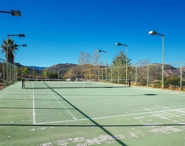 3804 W Sandia Creek - Photo Thumbnail 23