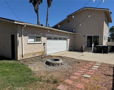 1041 W Acacia - Photo Thumbnail 22