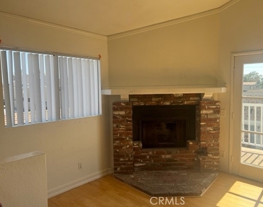 1605 Huntington Street - Photo Thumbnail 5