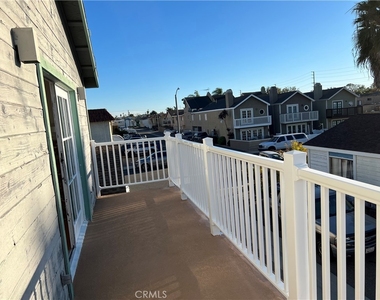 1605 Huntington Street - Photo Thumbnail 3