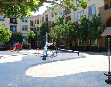 2341 Watermarke Place - Photo Thumbnail 29