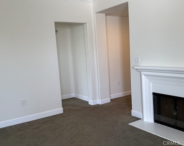 2341 Watermarke Place - Photo Thumbnail 6