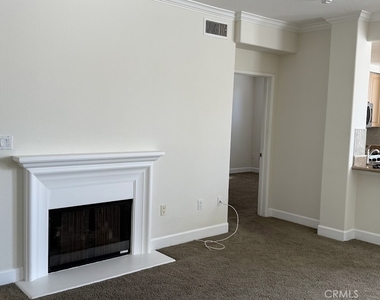2341 Watermarke Place - Photo Thumbnail 7