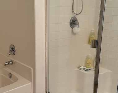 2341 Watermarke Place - Photo Thumbnail 13