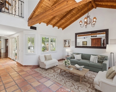 3214 Clay St - Photo Thumbnail 26