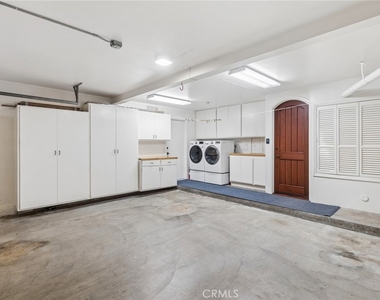 3214 Clay St - Photo Thumbnail 24